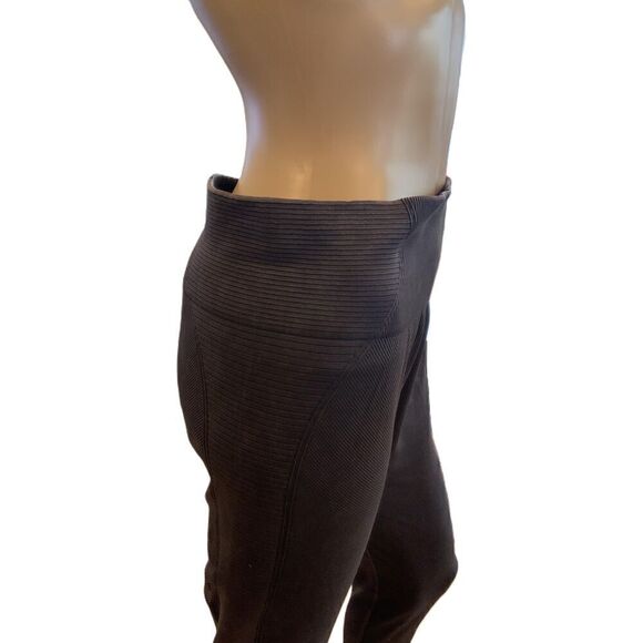 Aerie Brown High Waisted Capri Stretch Comfort Leggings Size Extra Large - Picture 4 of 13